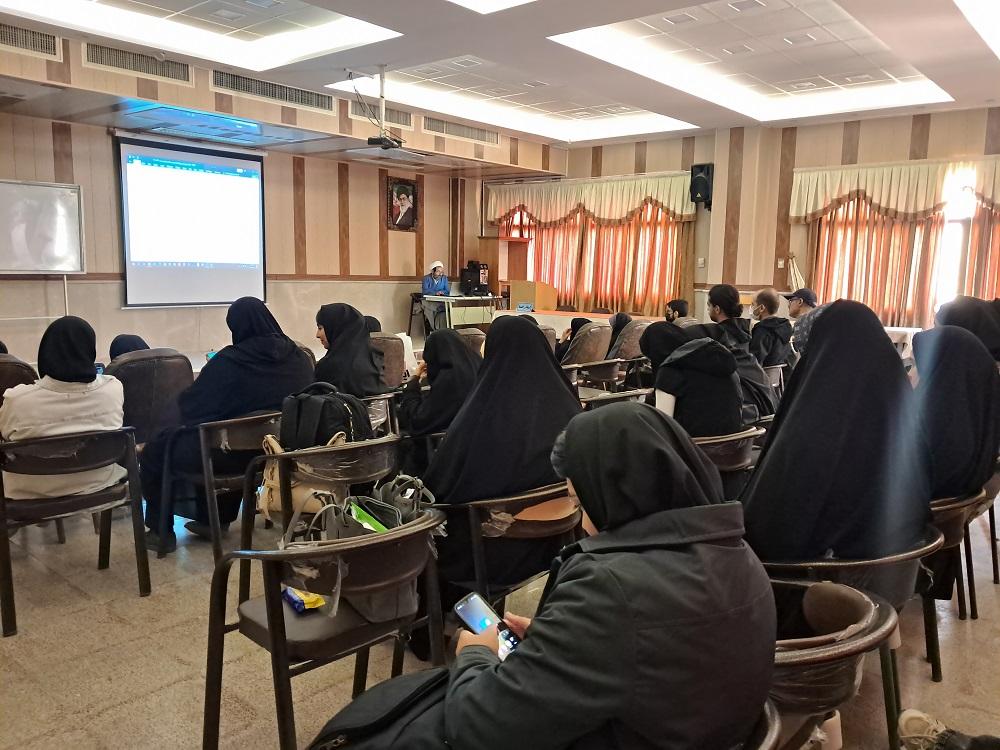 برگزاری کارگاه پیشنهاده‌نویسی و چارچوب‌های پژوهشی برای کارشناسی ارشد الهیات با سه گرایش علوم قرآن و حدیث، فلسفه و کلام اسلامی و فقه و مبانی حقوق اسلامی